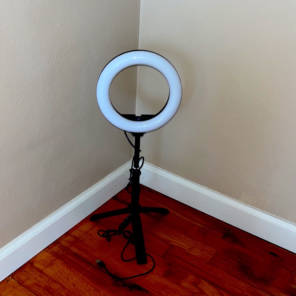 Ring light